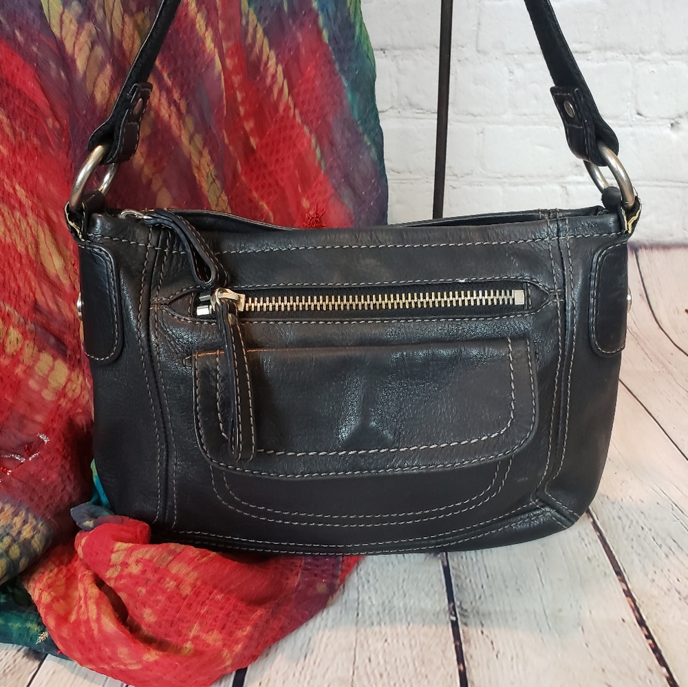 Black leather fossil purse